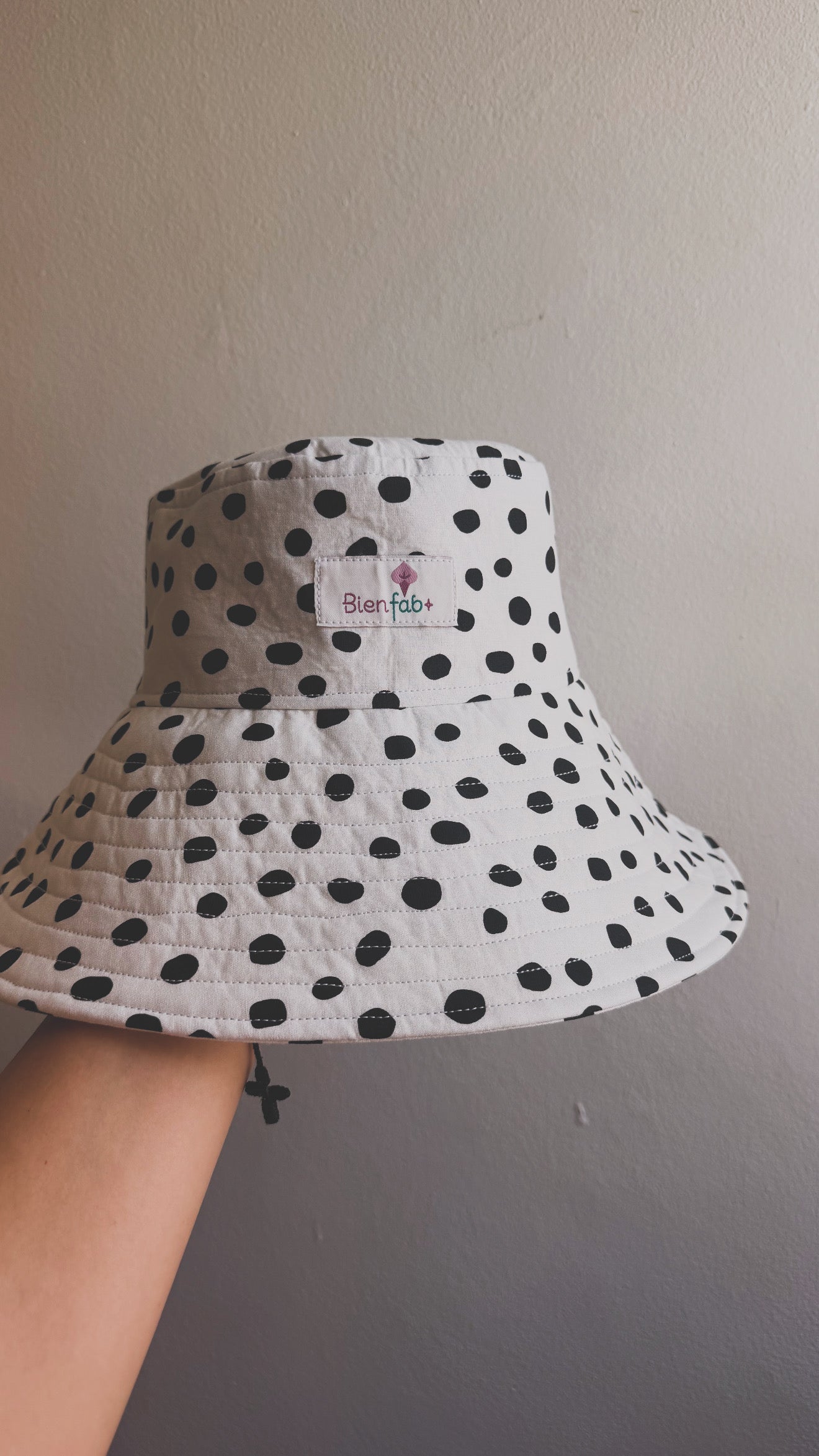 Bucket Hat - Polka dots