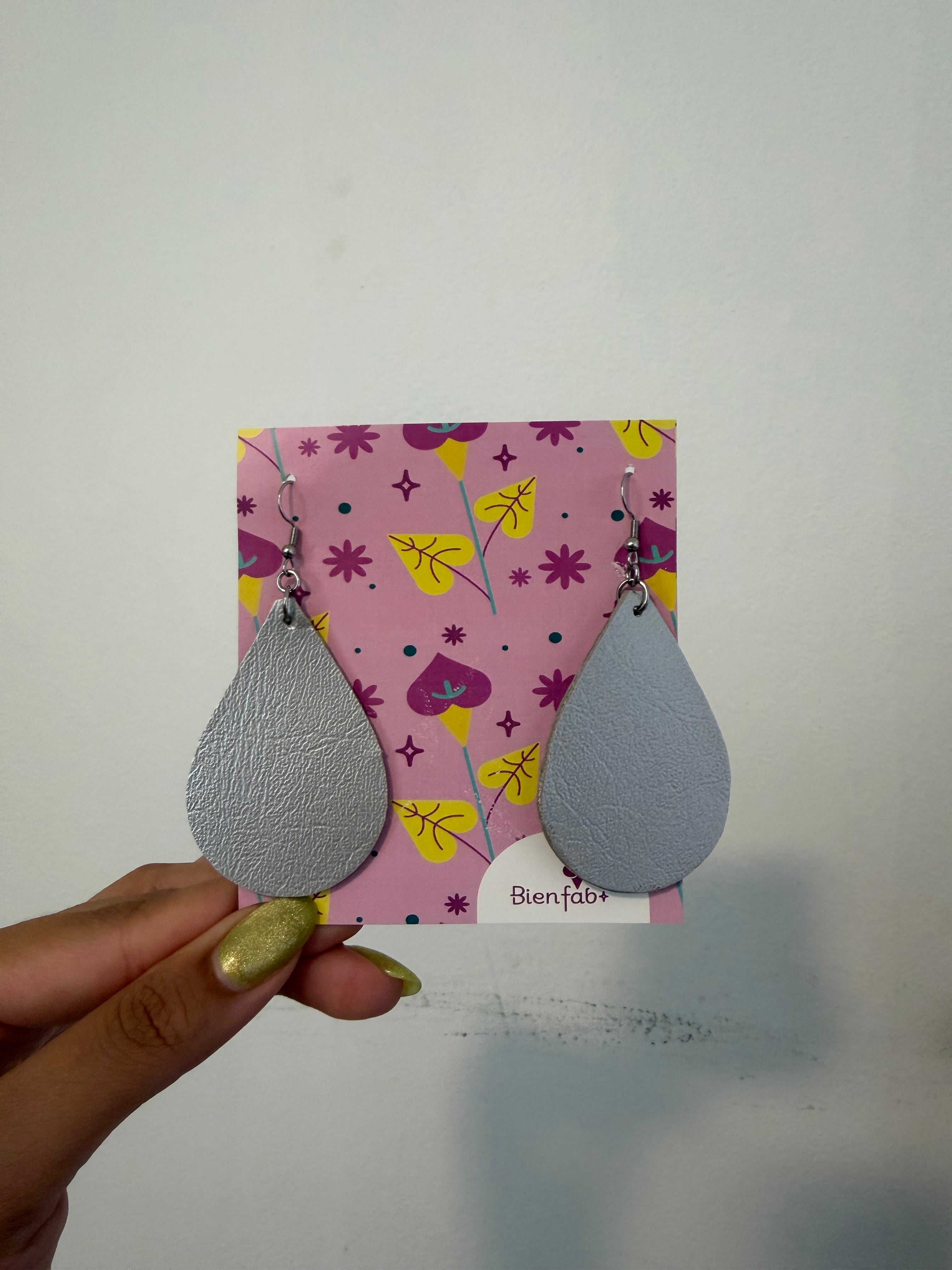 Statement earrings - Drop