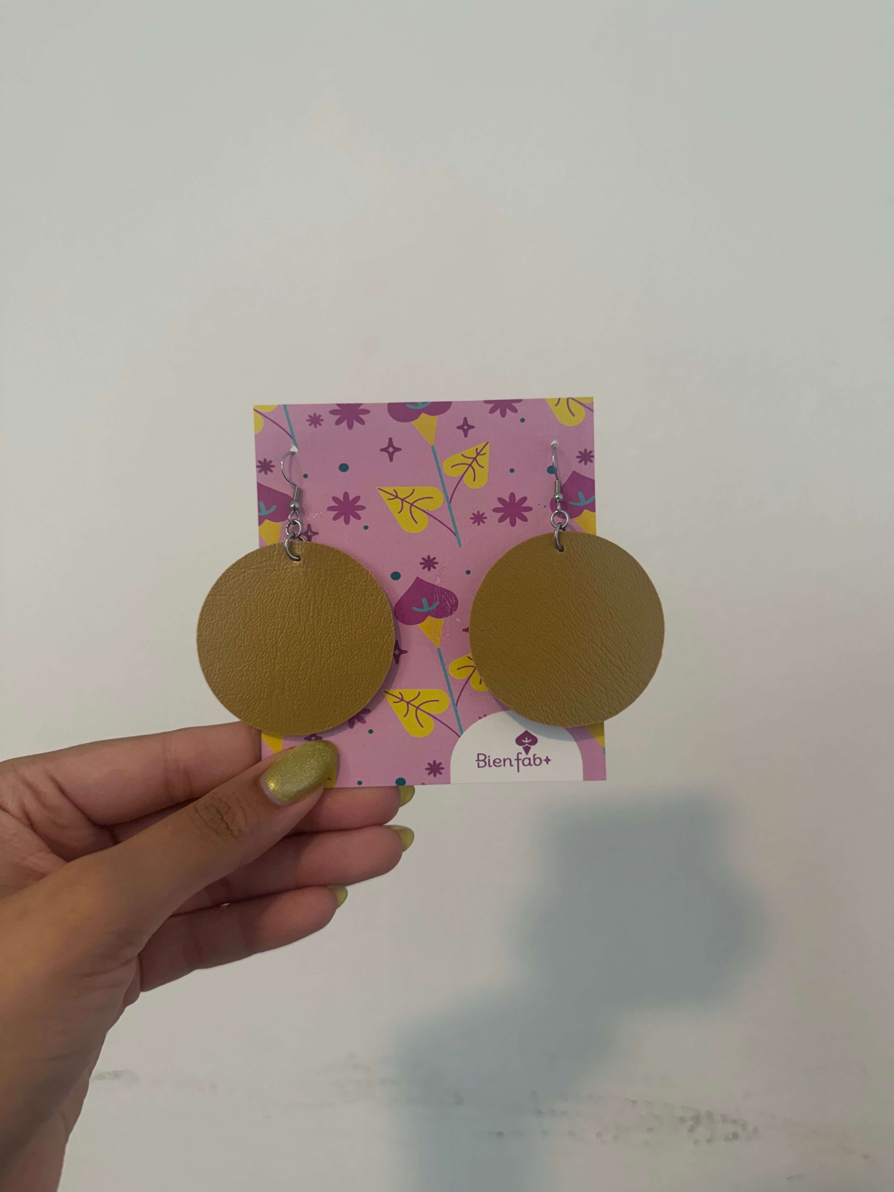 Statement earrings - Circle